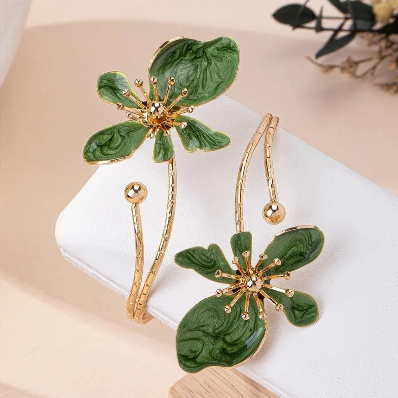 Virelle Arm Cuff KARO