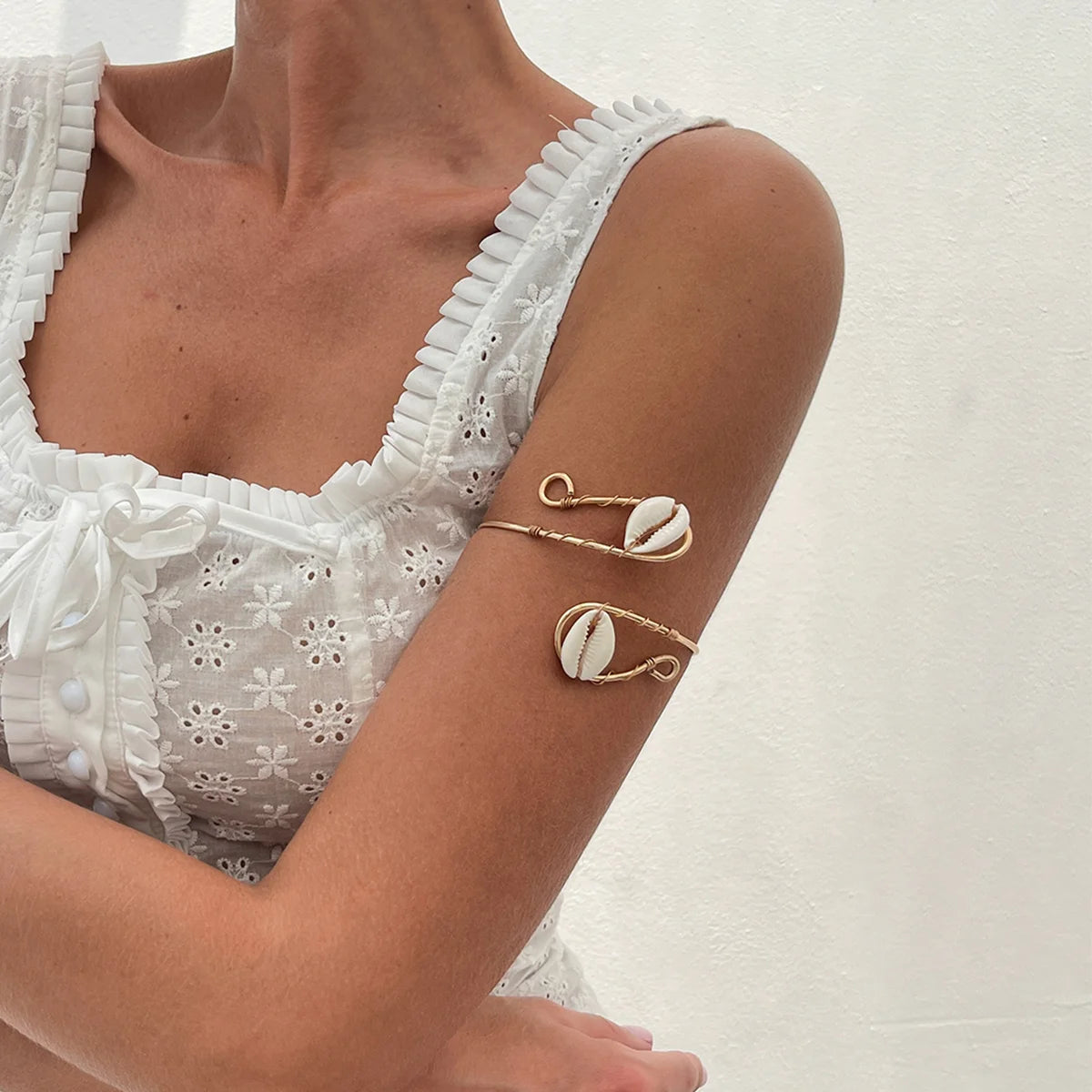 Coris Spiral Cuff KARO