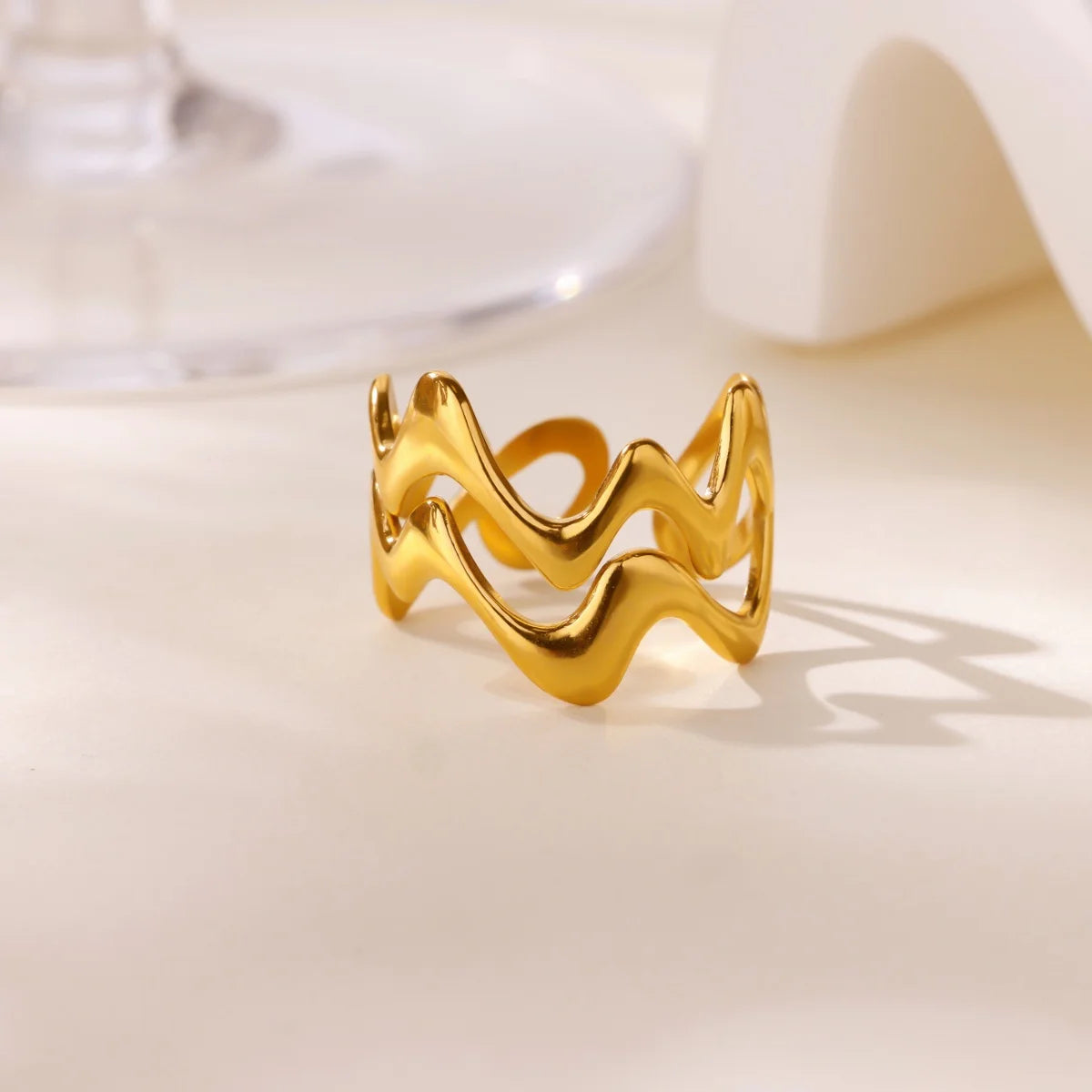 Orelia Shell Ring KARO