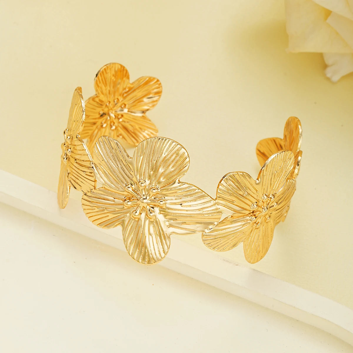 Aurea Cuff Bracelet KARO