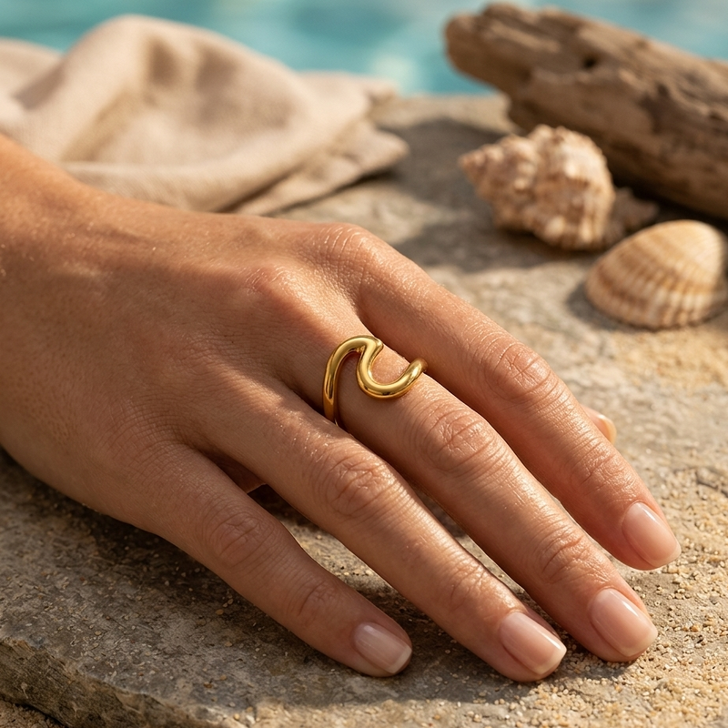 Zirelle Shell Ring