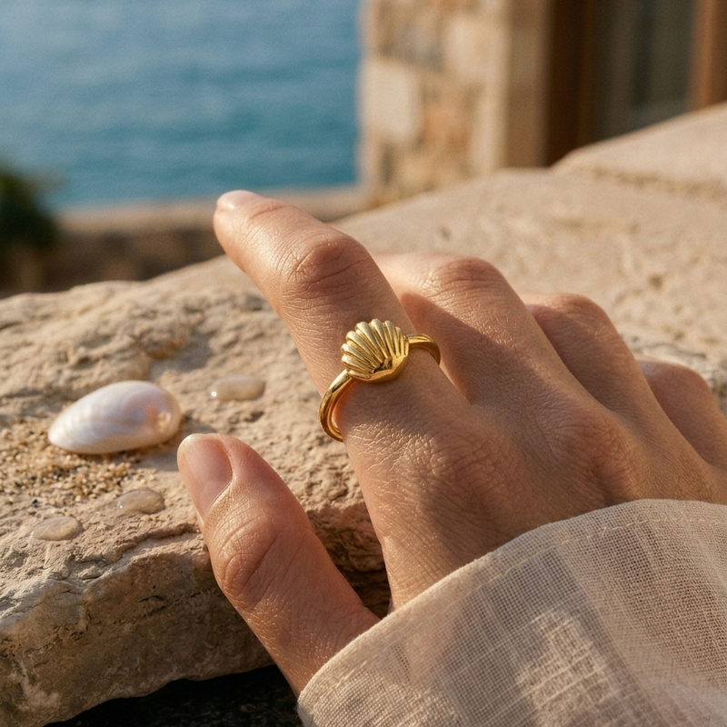 Nerelle Shell Ring