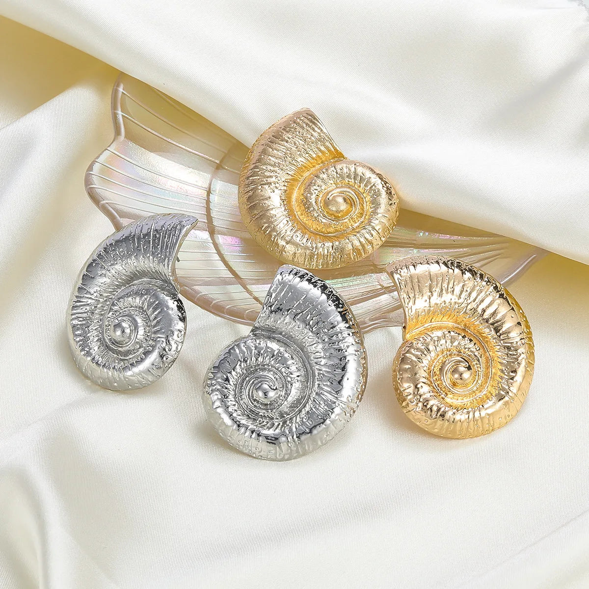 Coris Shell Stud Earrings KARO