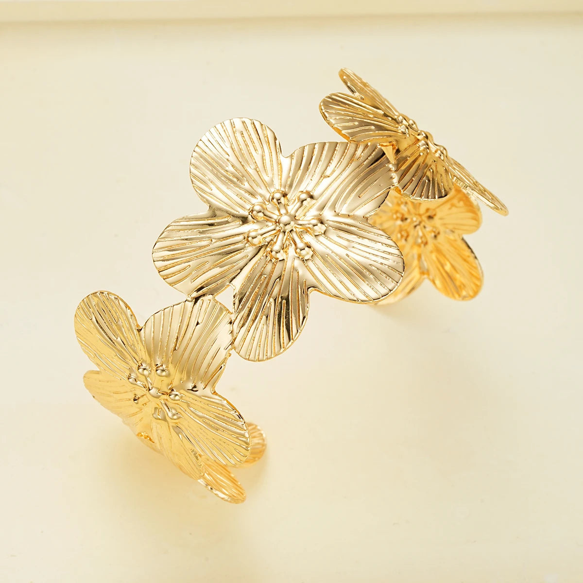Aurea Cuff Bracelet KARO