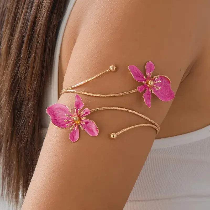 Virelle Arm Cuff KARO