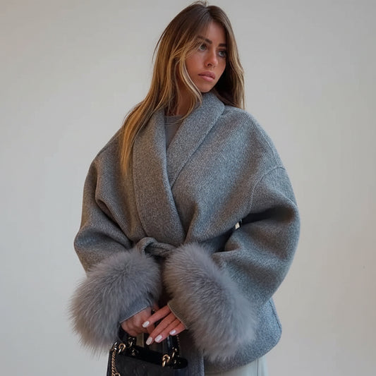 Adele מעיל צמר אפור בשילוב פרווה לנשים