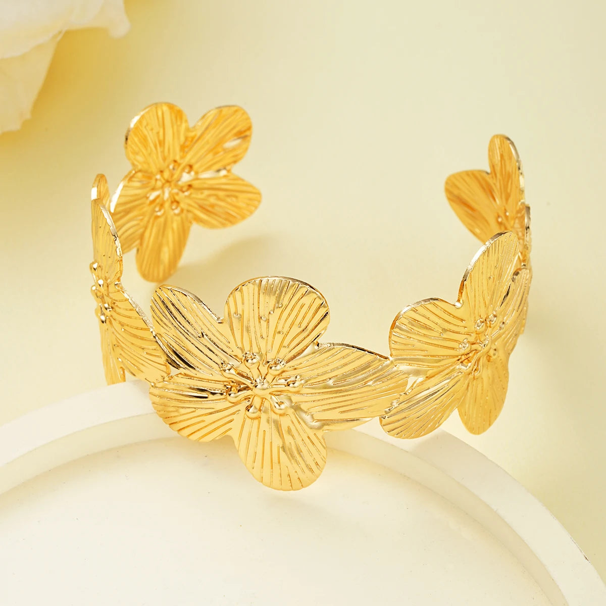 Aurea Cuff Bracelet KARO