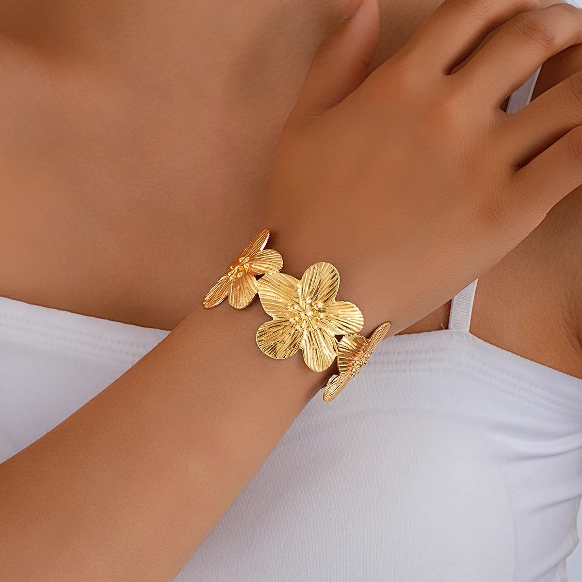Aurea Cuff Bracelet KARO